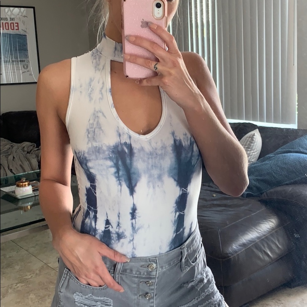 TIE DYE COLLAR BODYSUIT